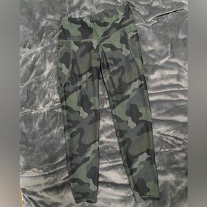 Old Navy Camouflage Leggings